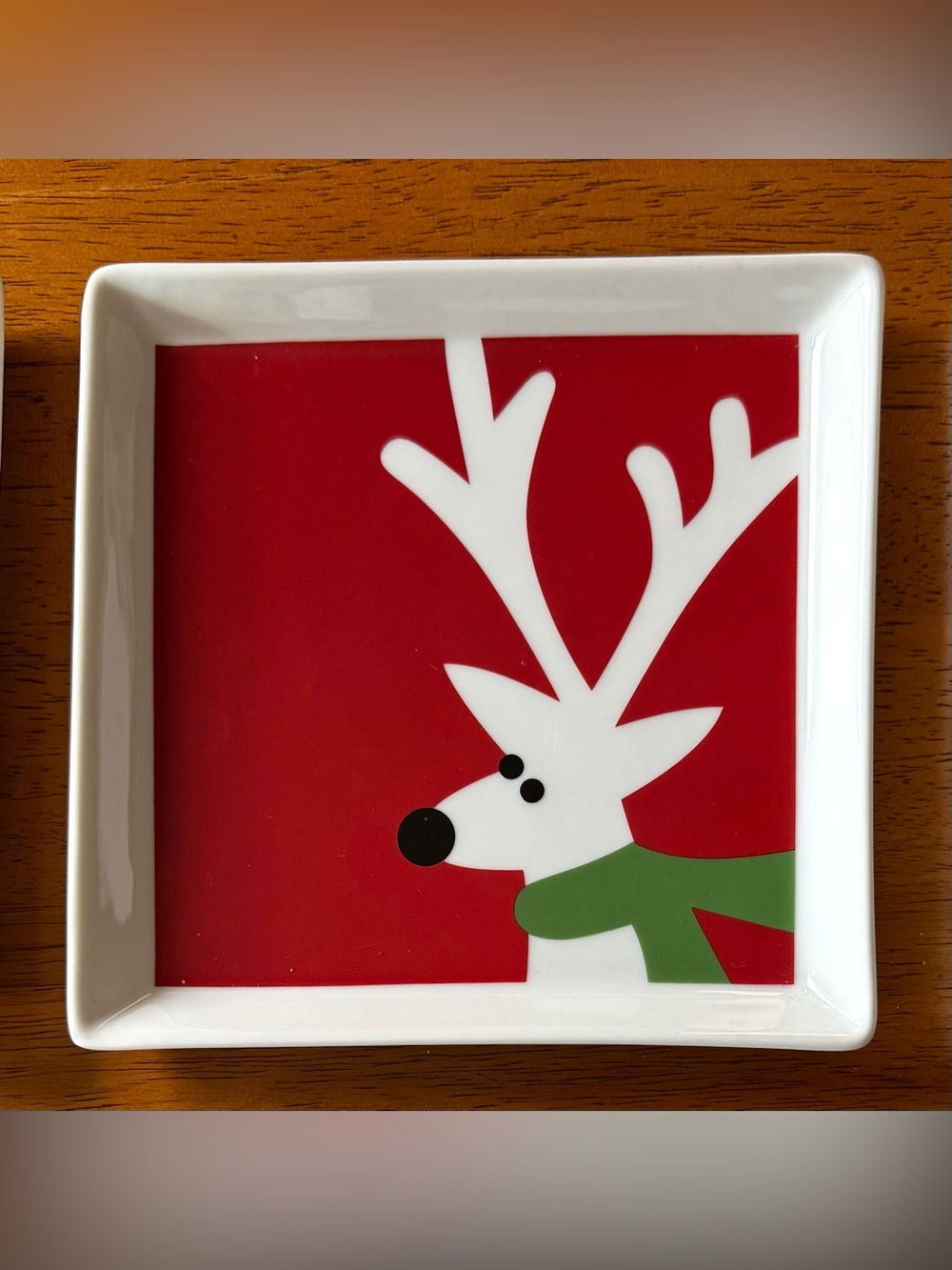 Good used condition Crate and Barrel holiday serving platter and plates